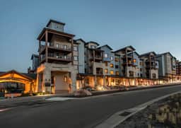 Ski-in/Ski-out, Canyons, Silverado, King, Hot tub, Free Coffee Bar, 128A