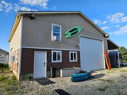 Private Cabin, Brkfst, Dbl Tub, 75"TV, Kayak, WD