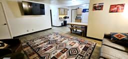 Page 1Bd, 1Ba King, Brkfst, Boat Parking, Washer/Dryer, Sleeps 4, BBQ, Unit 125