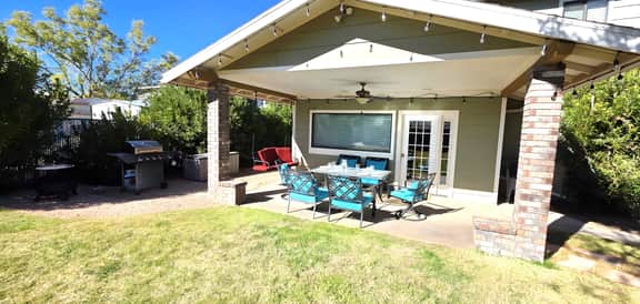 Hot Tub, Pool Table, Swing Sets, Theater, Kayaks